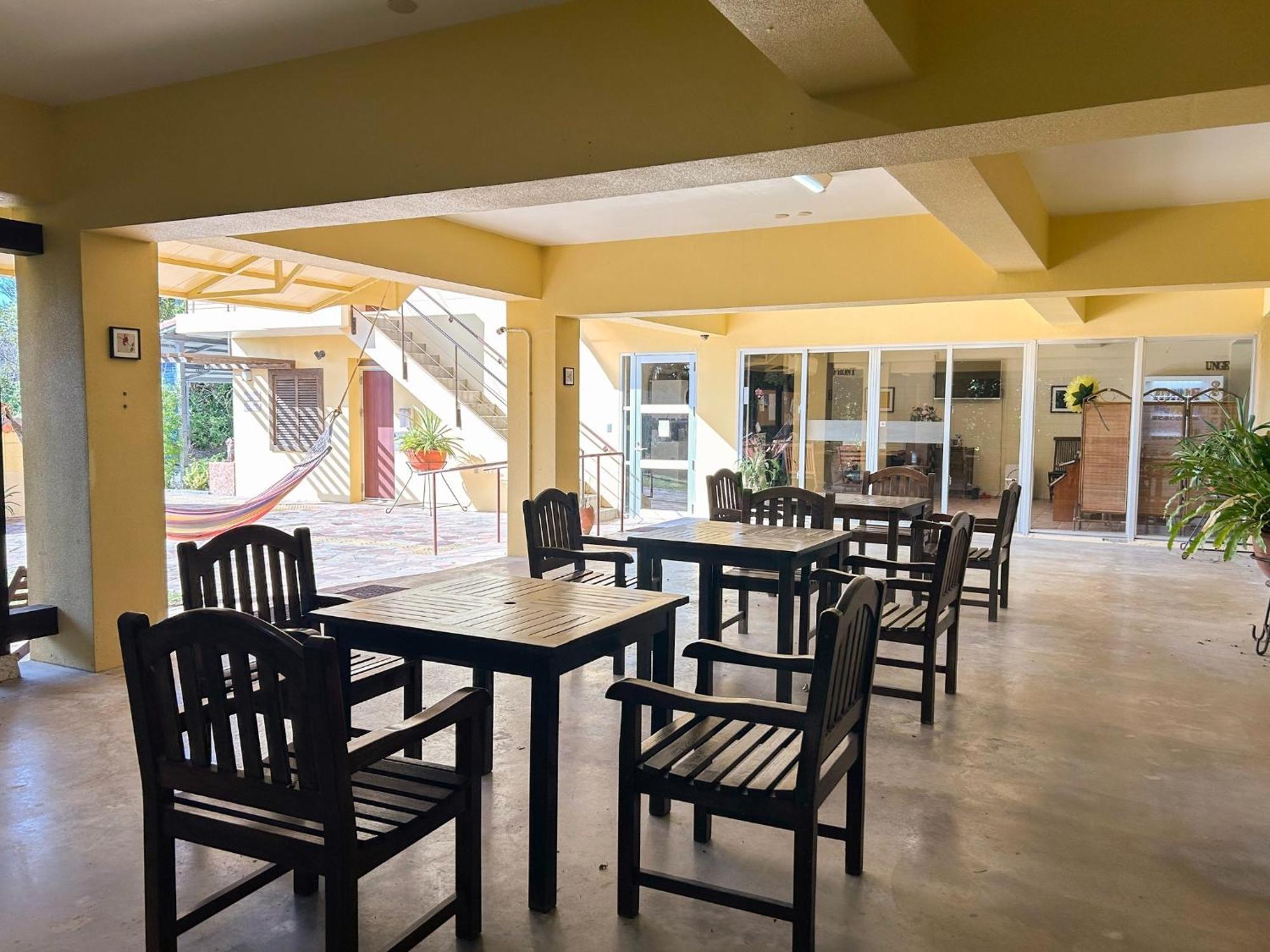 Pension Sunset Beach Nakijin Eksteriør billede